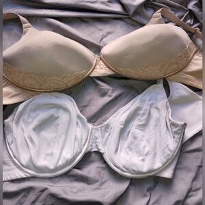 Vanity Fair Bra Bundle 42DD